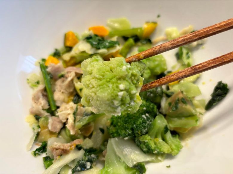 GREEN SPOON：レンチン後のサラダ